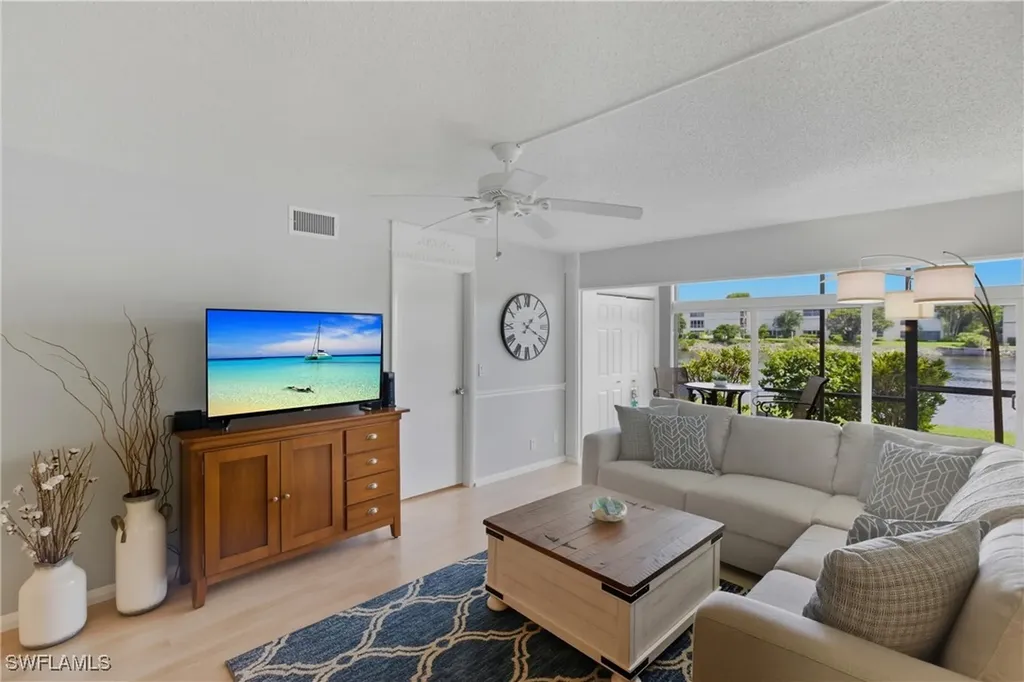 3030 Binnacle Drive Naples FL 34103