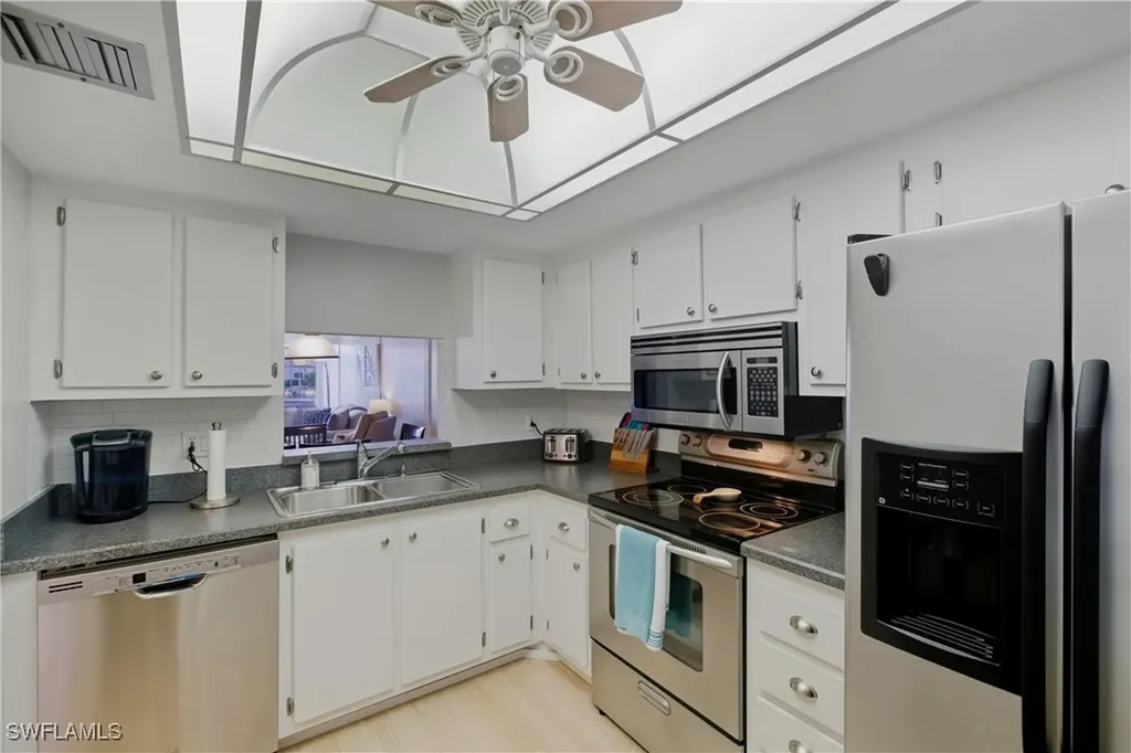 3030 Binnacle Drive Naples FL 34103