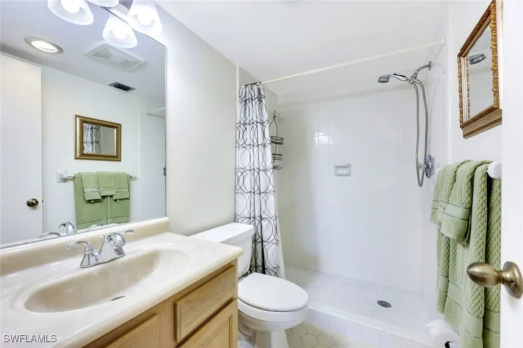 4200 Belair Lane Naples FL 34103