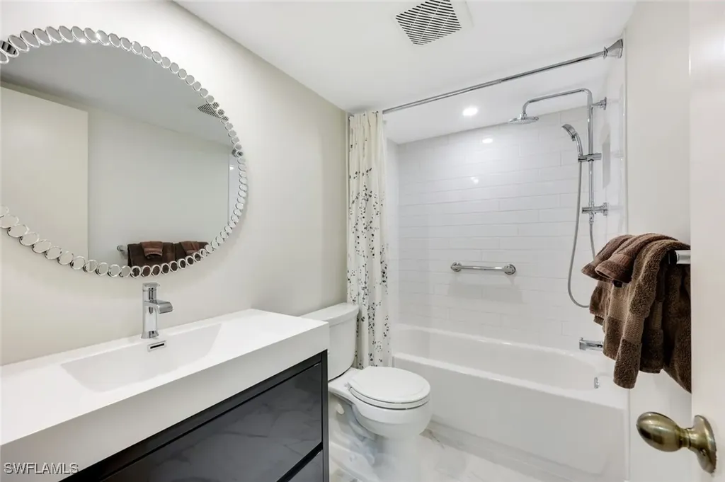 4200 Belair Lane Naples FL 34103
