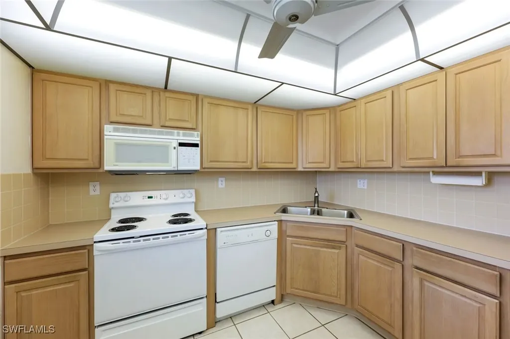 4200 Belair Lane Naples FL 34103