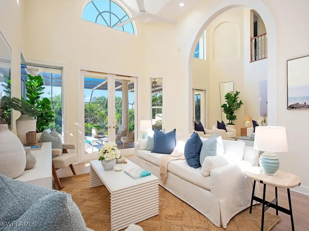 7817 Vizcaya Way Naples FL 34108