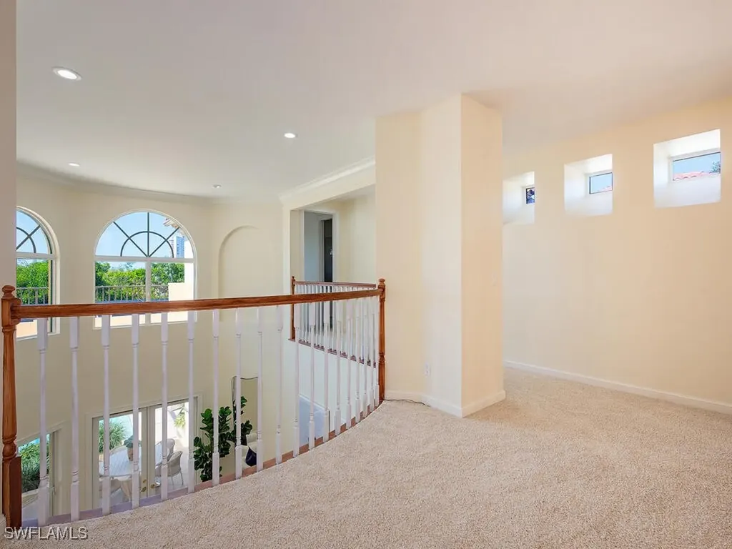 7817 Vizcaya Way Naples FL 34108