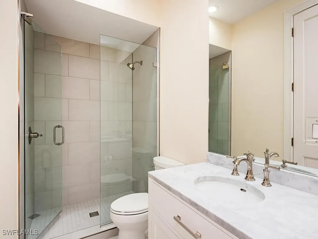 7817 Vizcaya Way Naples FL 34108