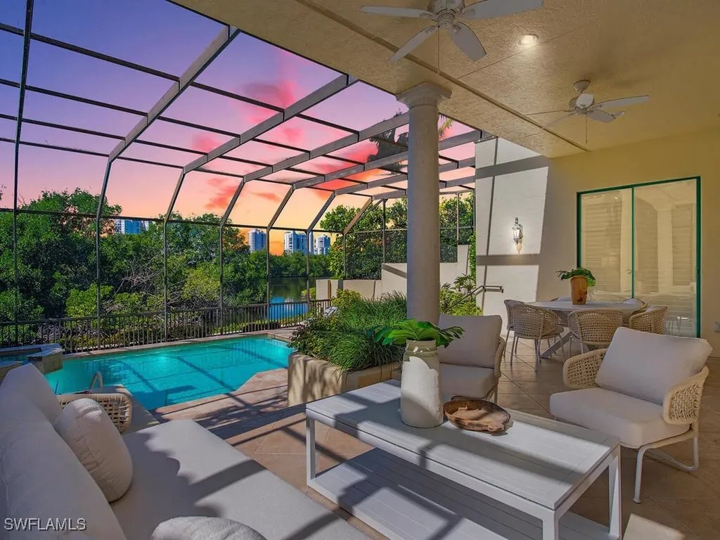 7817 Vizcaya Way Naples FL 34108