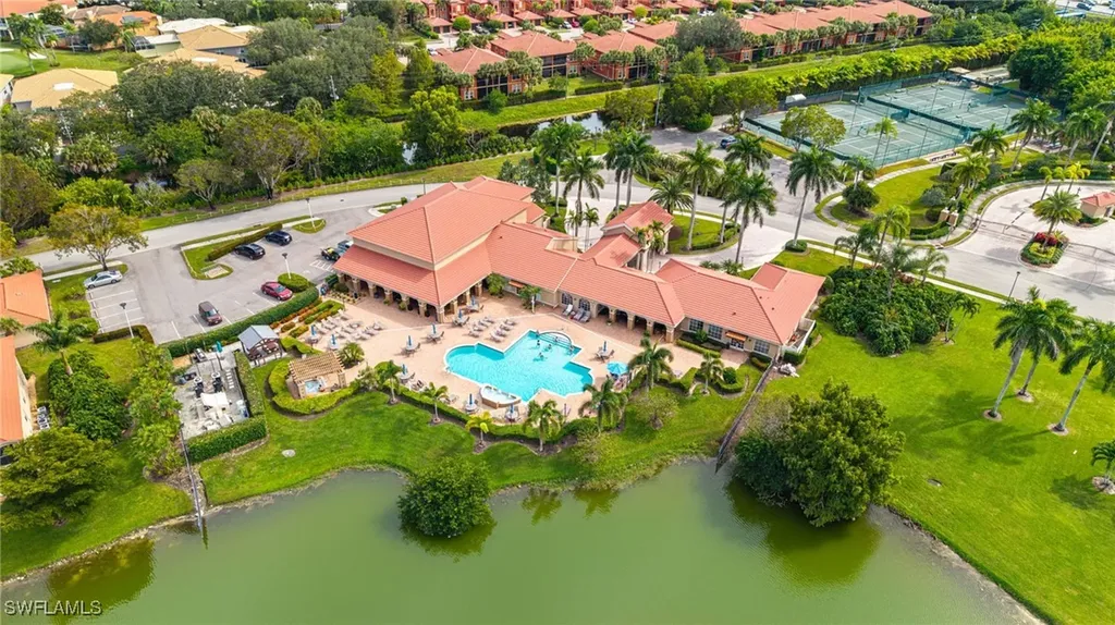 2453 Millcreek Lane Naples FL 34119