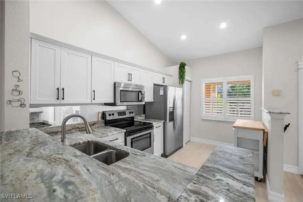 2453 Millcreek Lane Naples FL 34119