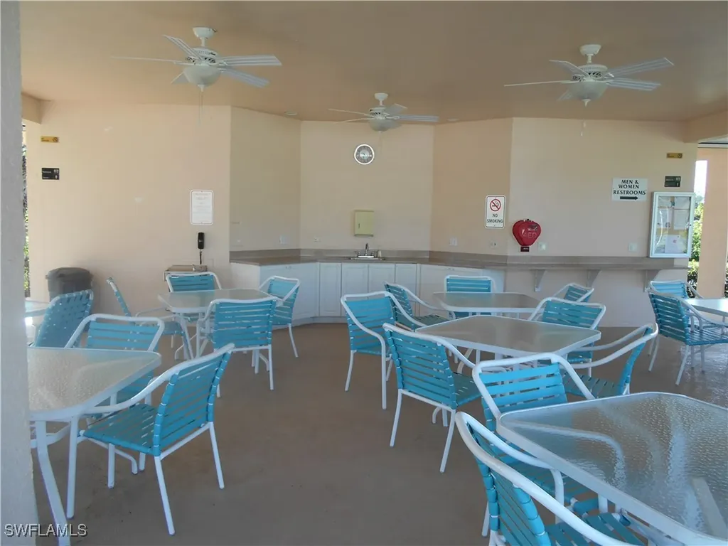 230 W Naomi Drive Naples FL 34104