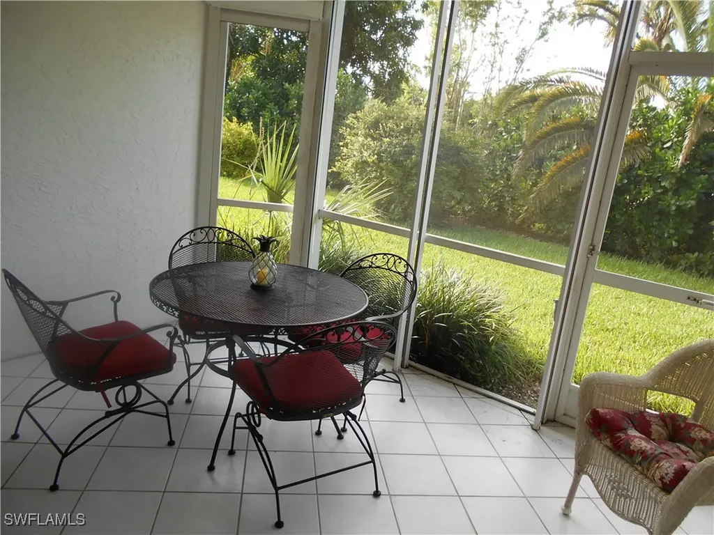 230 W Naomi Drive Naples FL 34104