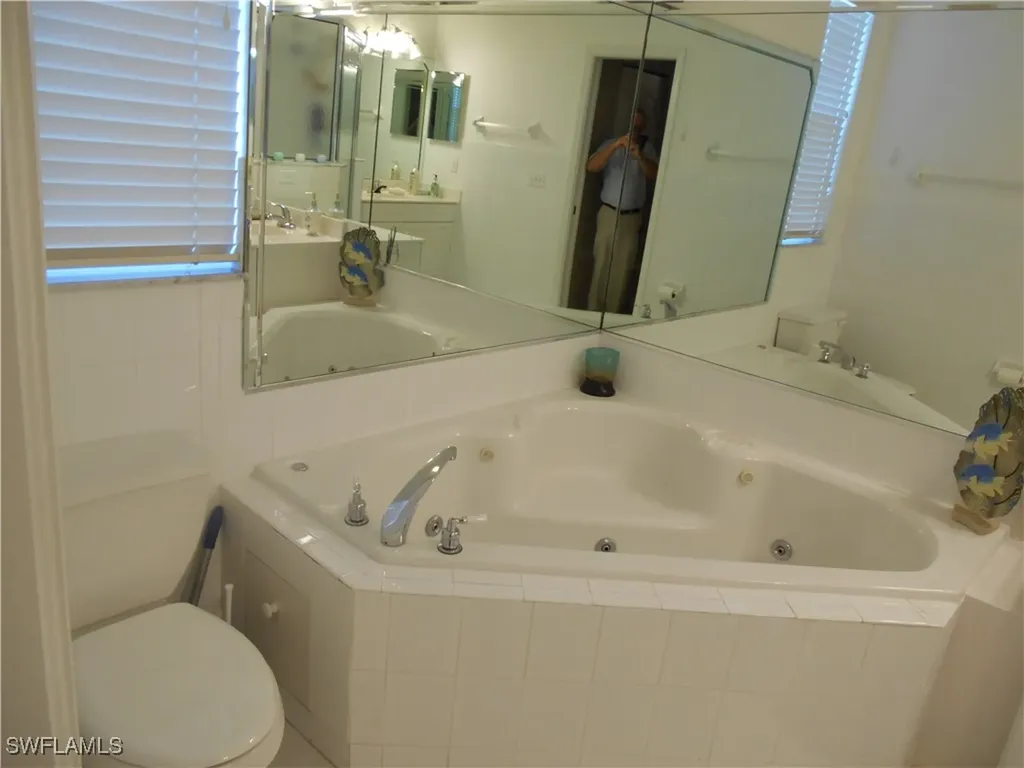 230 W Naomi Drive Naples FL 34104