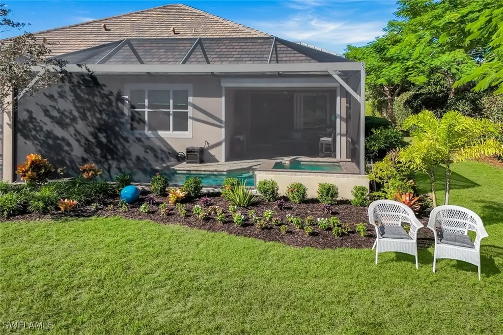 5802 Haiti Drive Naples FL 34113