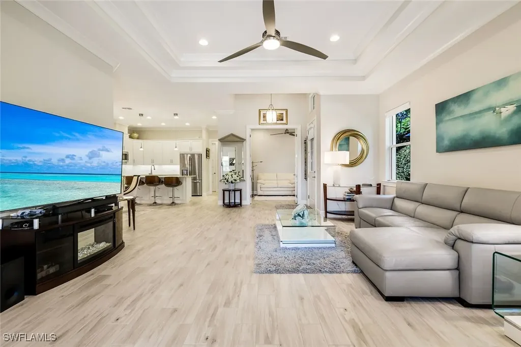 5802 Haiti Drive Naples FL 34113
