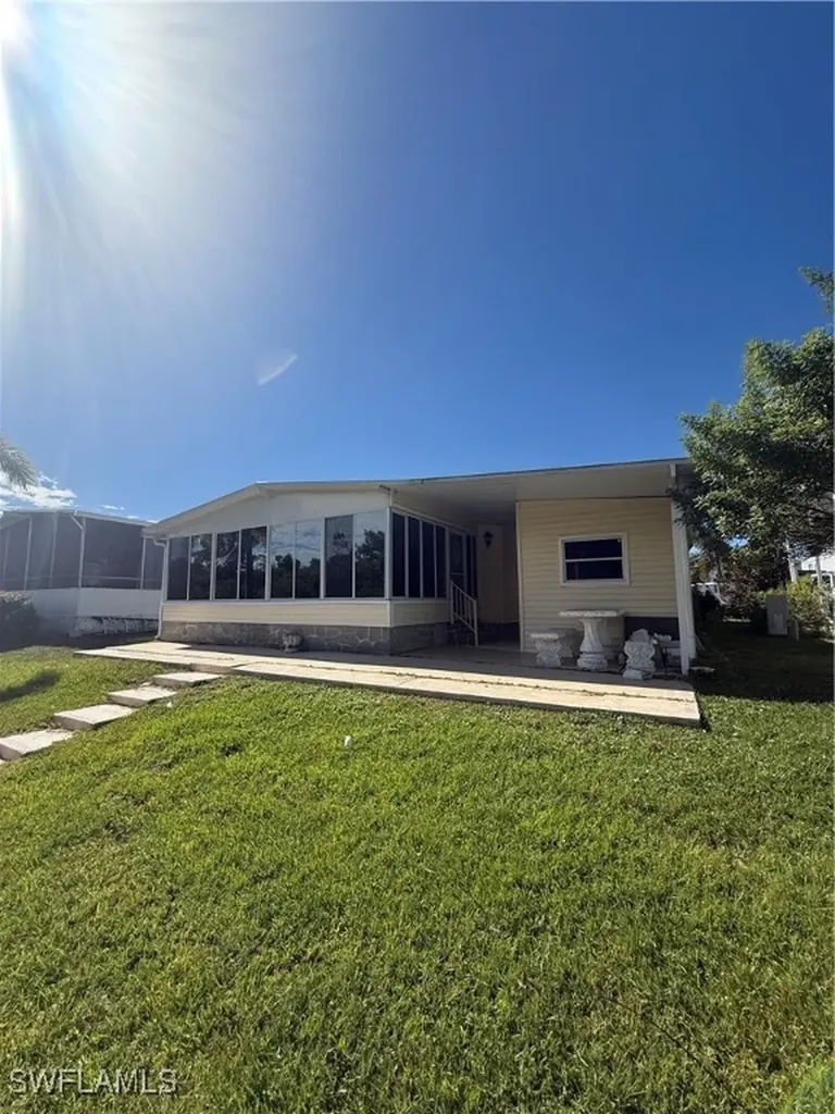 350 Shoreland Drive Fort Myers FL 33905