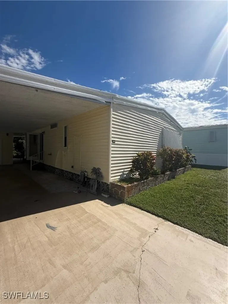 350 Shoreland Drive Fort Myers FL 33905