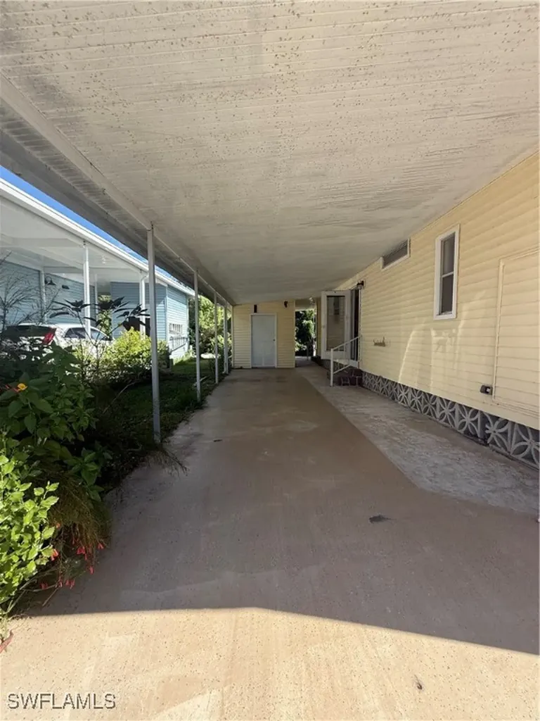 350 Shoreland Drive Fort Myers FL 33905