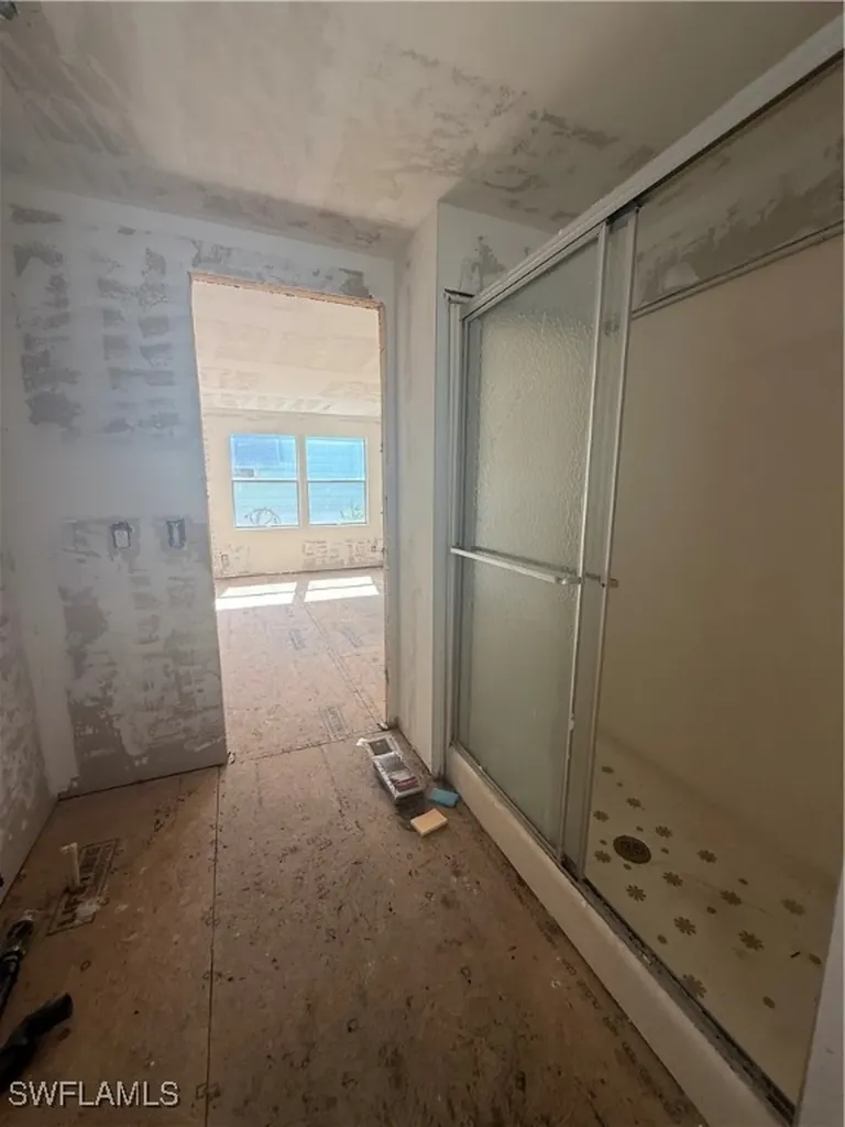 350 Shoreland Drive Fort Myers FL 33905