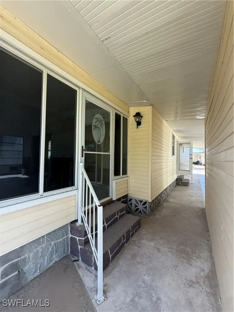 350 Shoreland Drive Fort Myers FL 33905