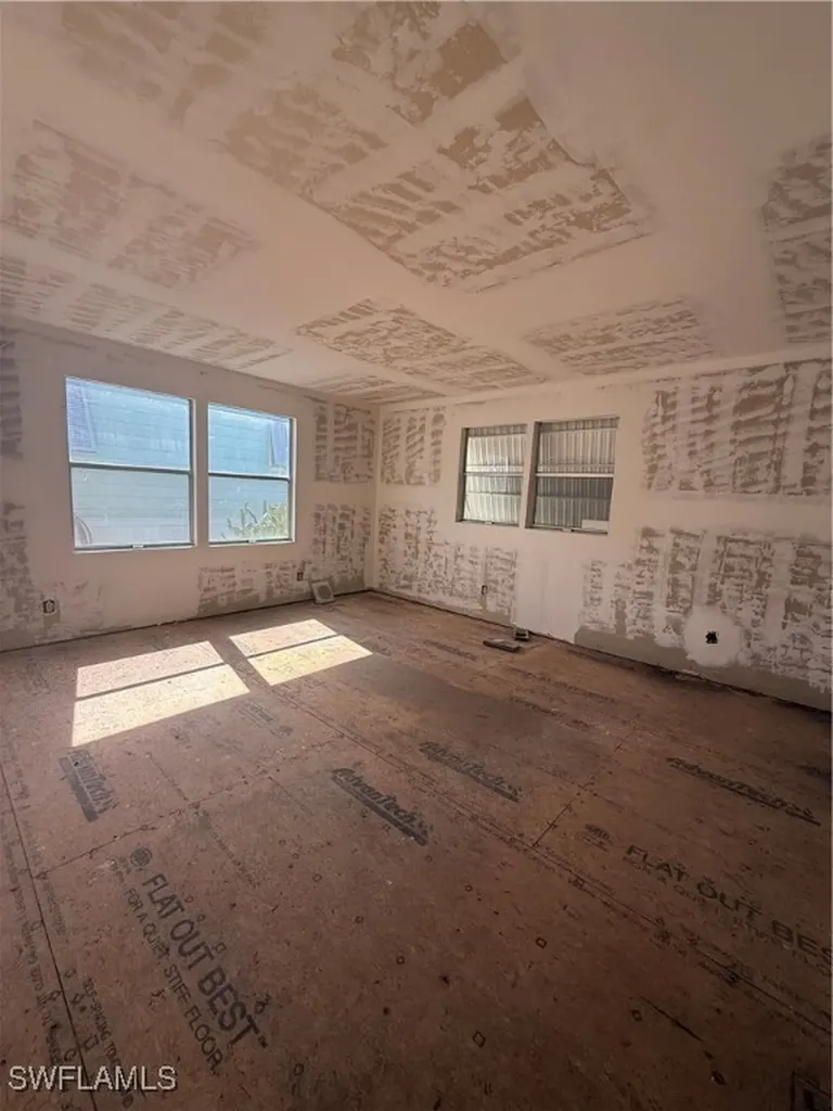 350 Shoreland Drive Fort Myers FL 33905