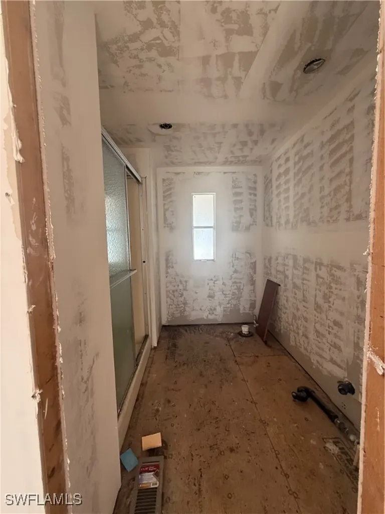 350 Shoreland Drive Fort Myers FL 33905