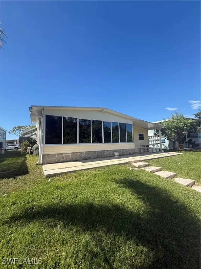 350 Shoreland Drive Fort Myers FL 33905