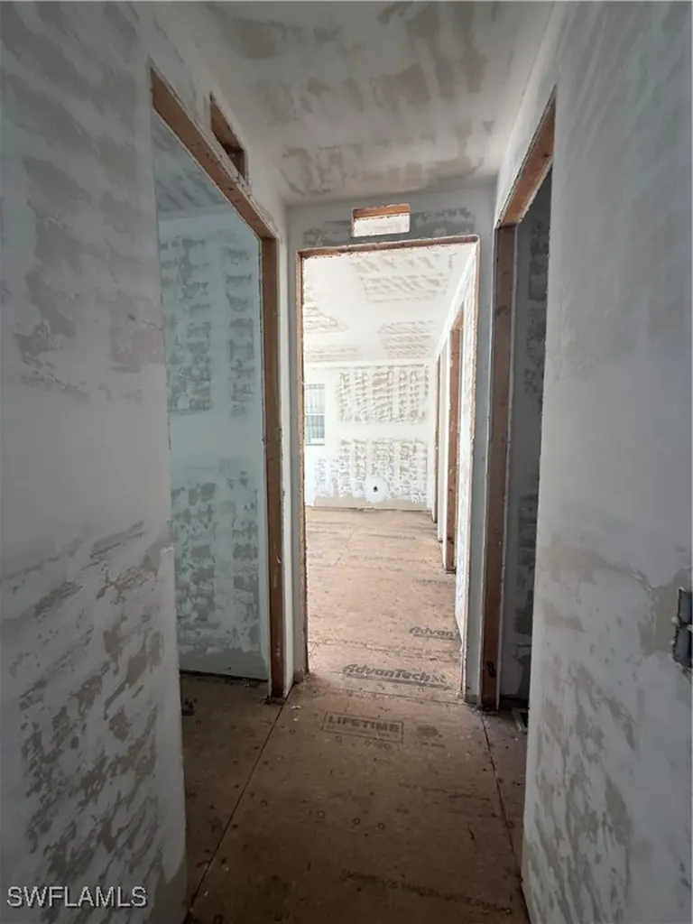 350 Shoreland Drive Fort Myers FL 33905