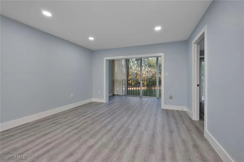 499 Forest Lakes Boulevard Naples FL 34105