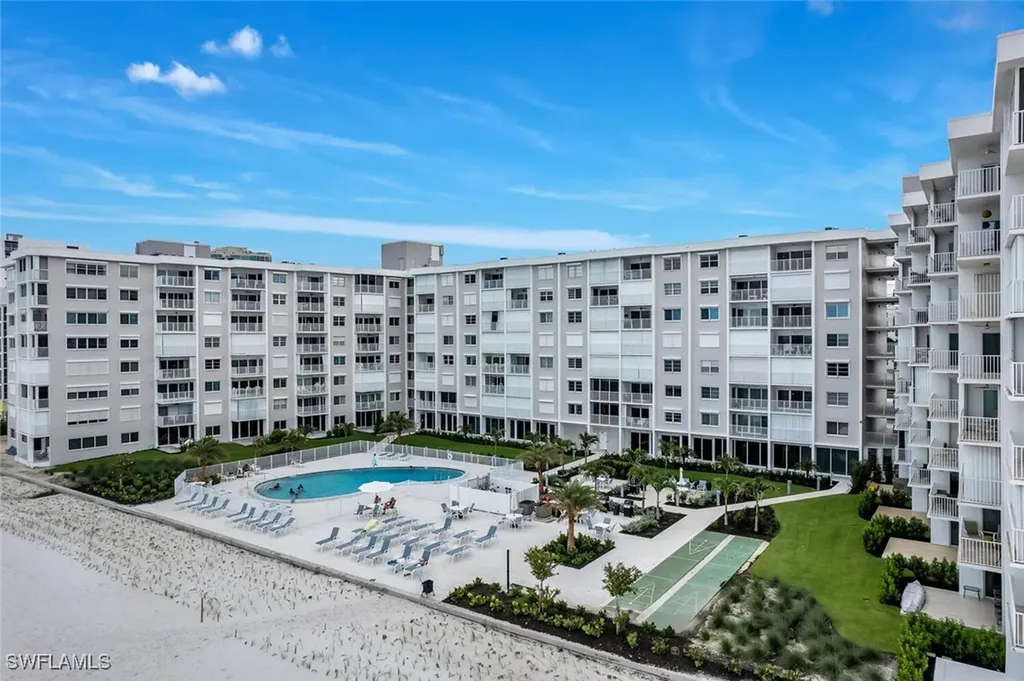 3443 Gulf Shore Boulevard N Naples FL 34103