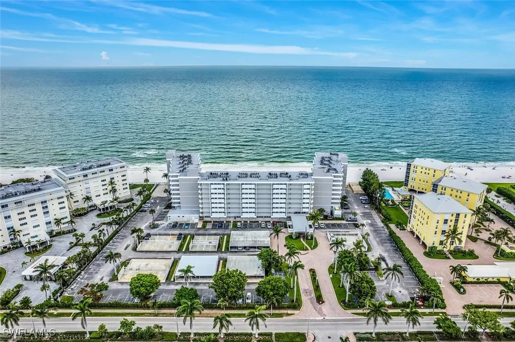 3443 Gulf Shore Boulevard N Naples FL 34103