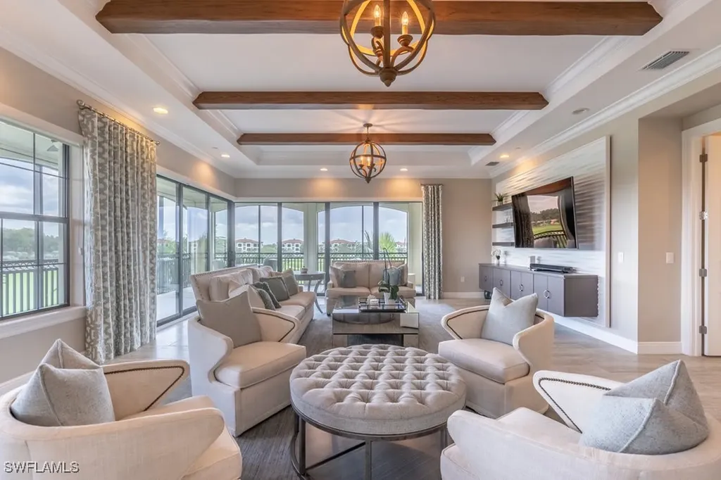 Naples FL, 16444 Carrara Way, Unit 7-301