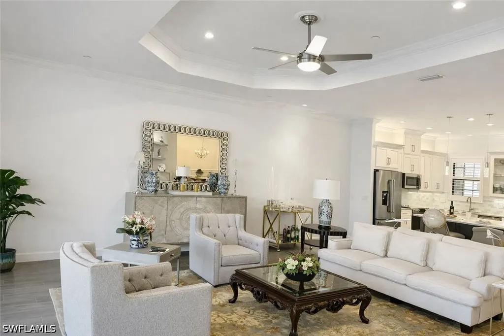 9637 Montelanico Loop Naples FL 34119