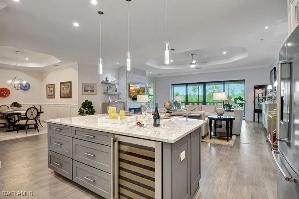 9637 Montelanico Loop Naples FL 34119