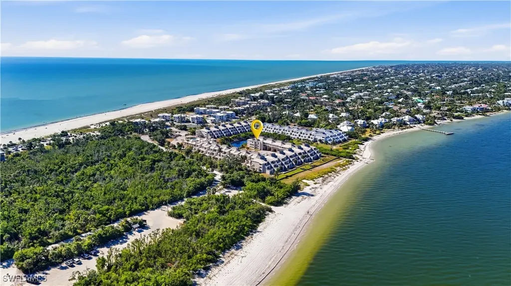200 Periwinkle Way Sanibel FL 33957