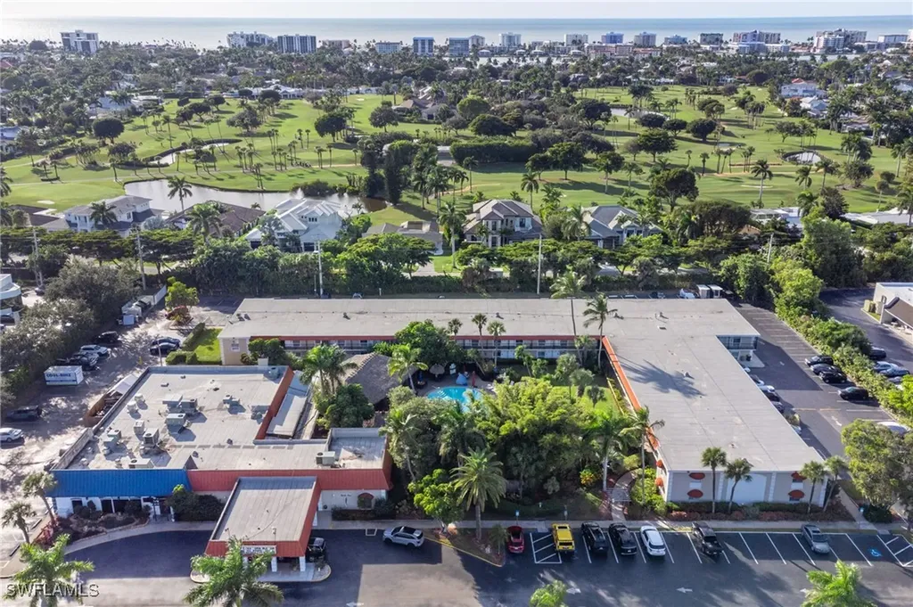 2555 Tamiami Trail N Naples FL 34103