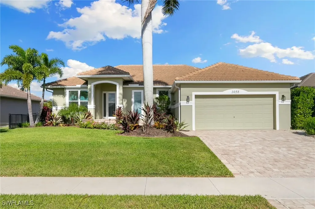 Marco Island FL, 1058 Goldenrod Avenue