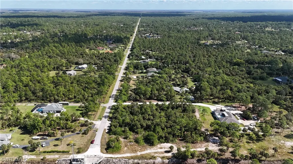 8TH Avenue NE Naples FL 34120