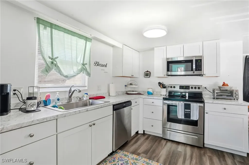 5431 Oak Ridge Avenue Fort Myers Beach FL 33931