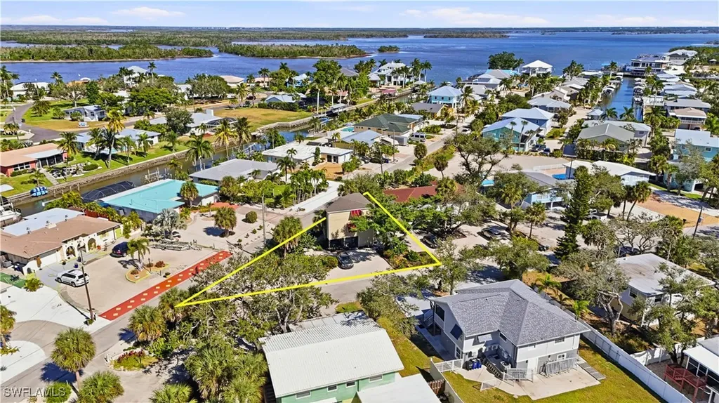 5431 Oak Ridge Avenue Fort Myers Beach FL 33931