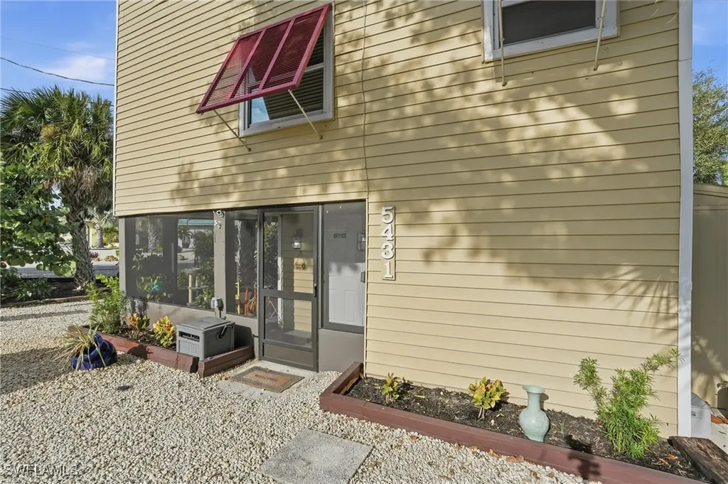 5431 Oak Ridge Avenue Fort Myers Beach FL 33931