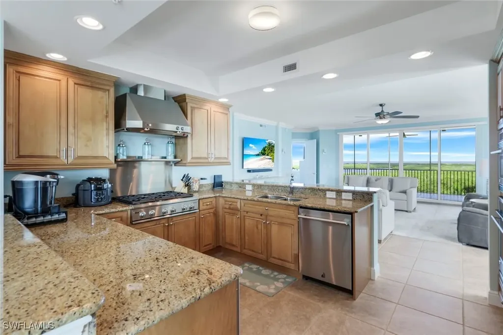 275 Indies Way Naples FL 34110