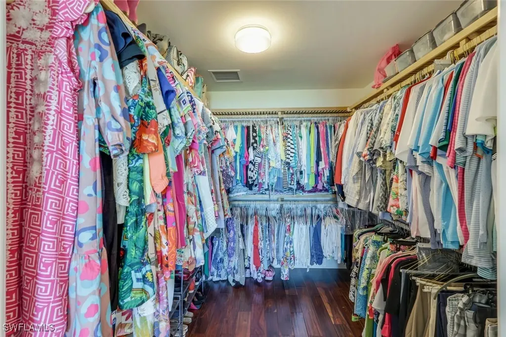 275 Indies Way Naples FL 34110