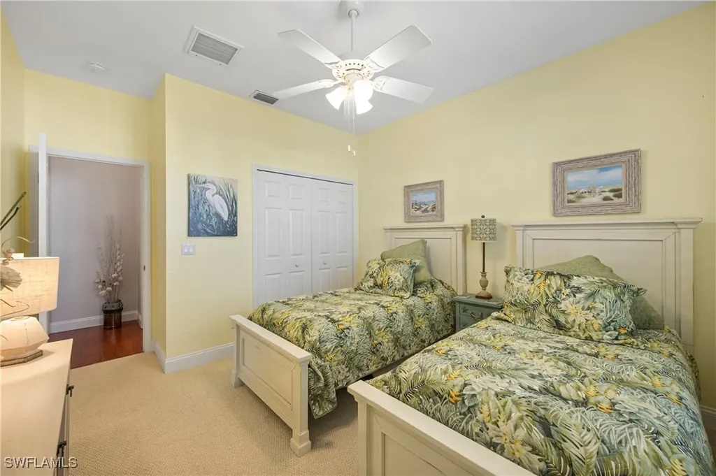 1742 Marsh Run Naples FL 34109