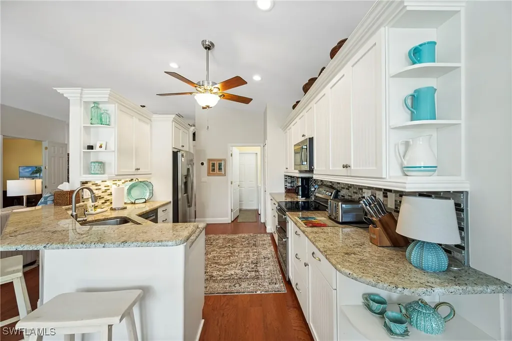 1742 Marsh Run Naples FL 34109