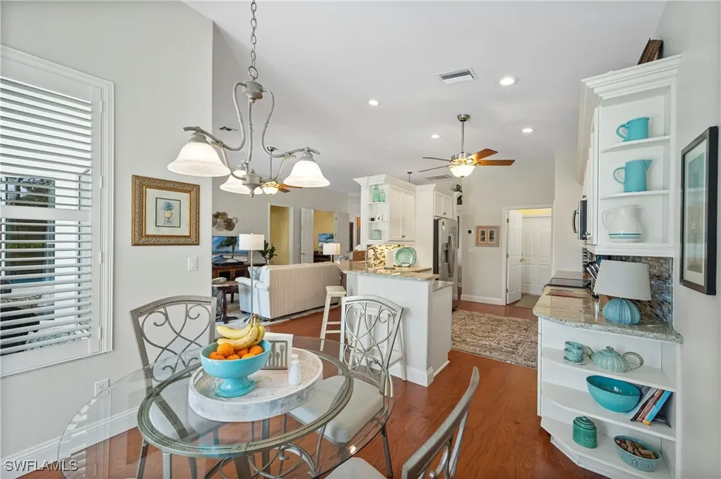 1742 Marsh Run Naples FL 34109