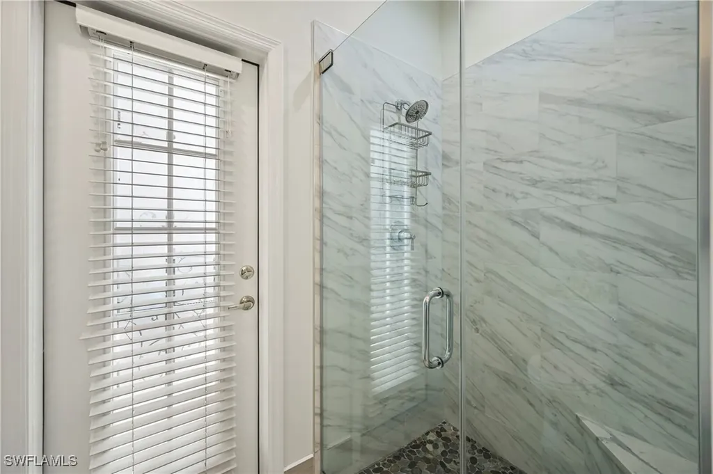 1742 Marsh Run Naples FL 34109