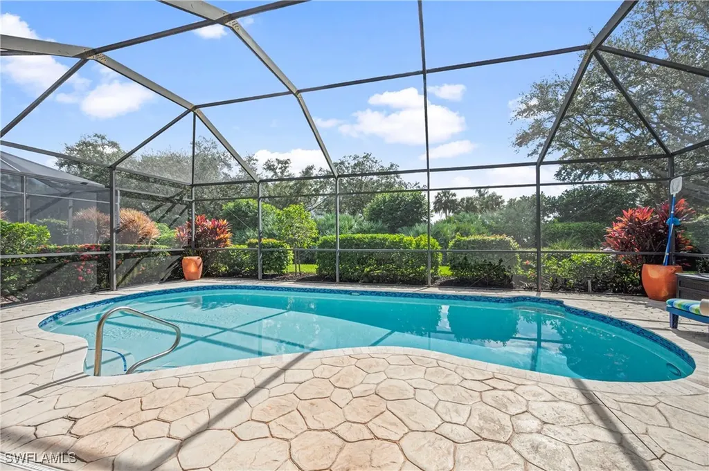 1742 Marsh Run Naples FL 34109