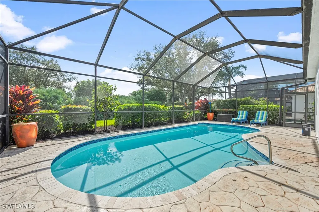 1742 Marsh Run Naples FL 34109