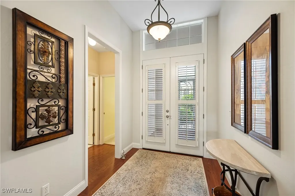 1742 Marsh Run Naples FL 34109