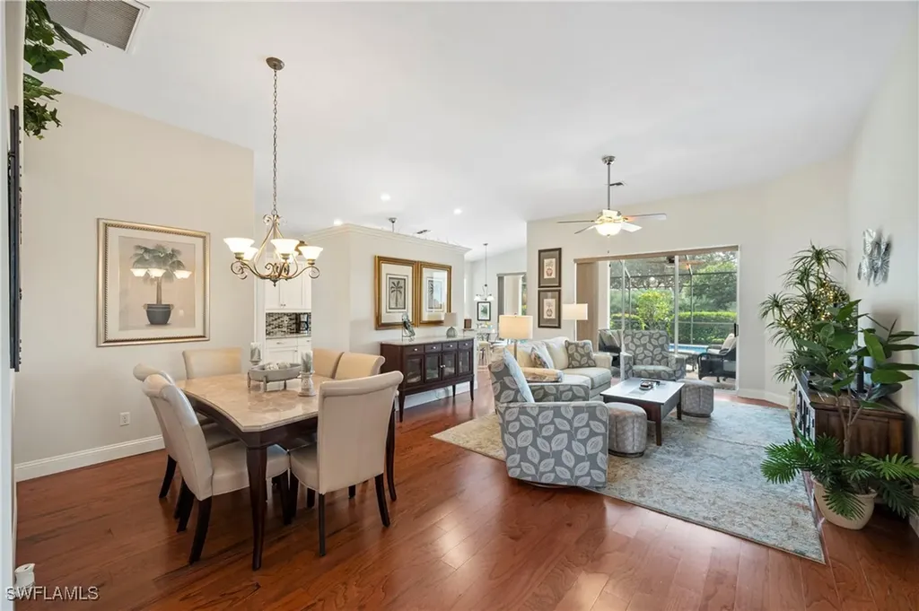 1742 Marsh Run Naples FL 34109