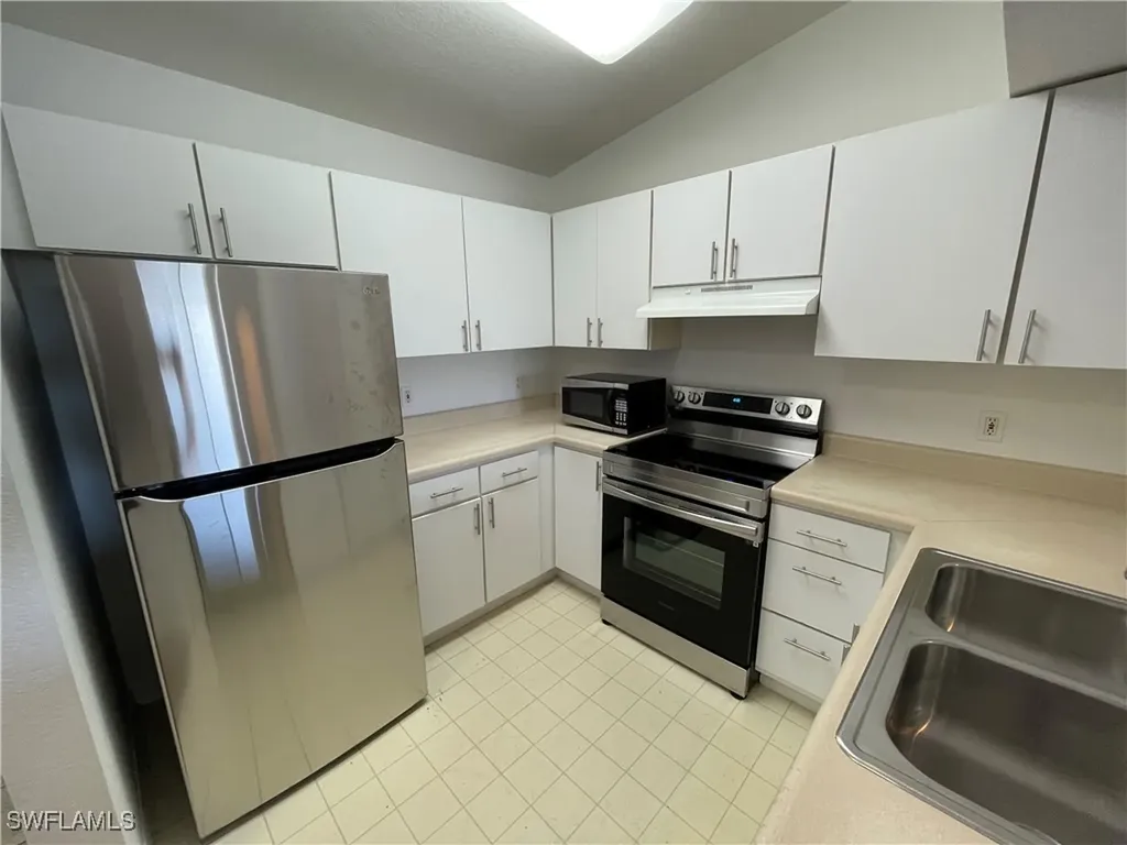 8234 Key Royal Circle Naples FL 34119