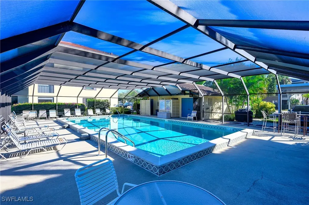 201 Quail Forest Boulevard Naples FL 34105